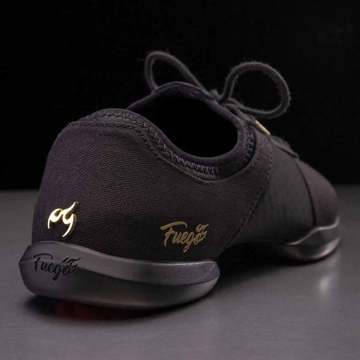 All-black | Split-sole (Collective)