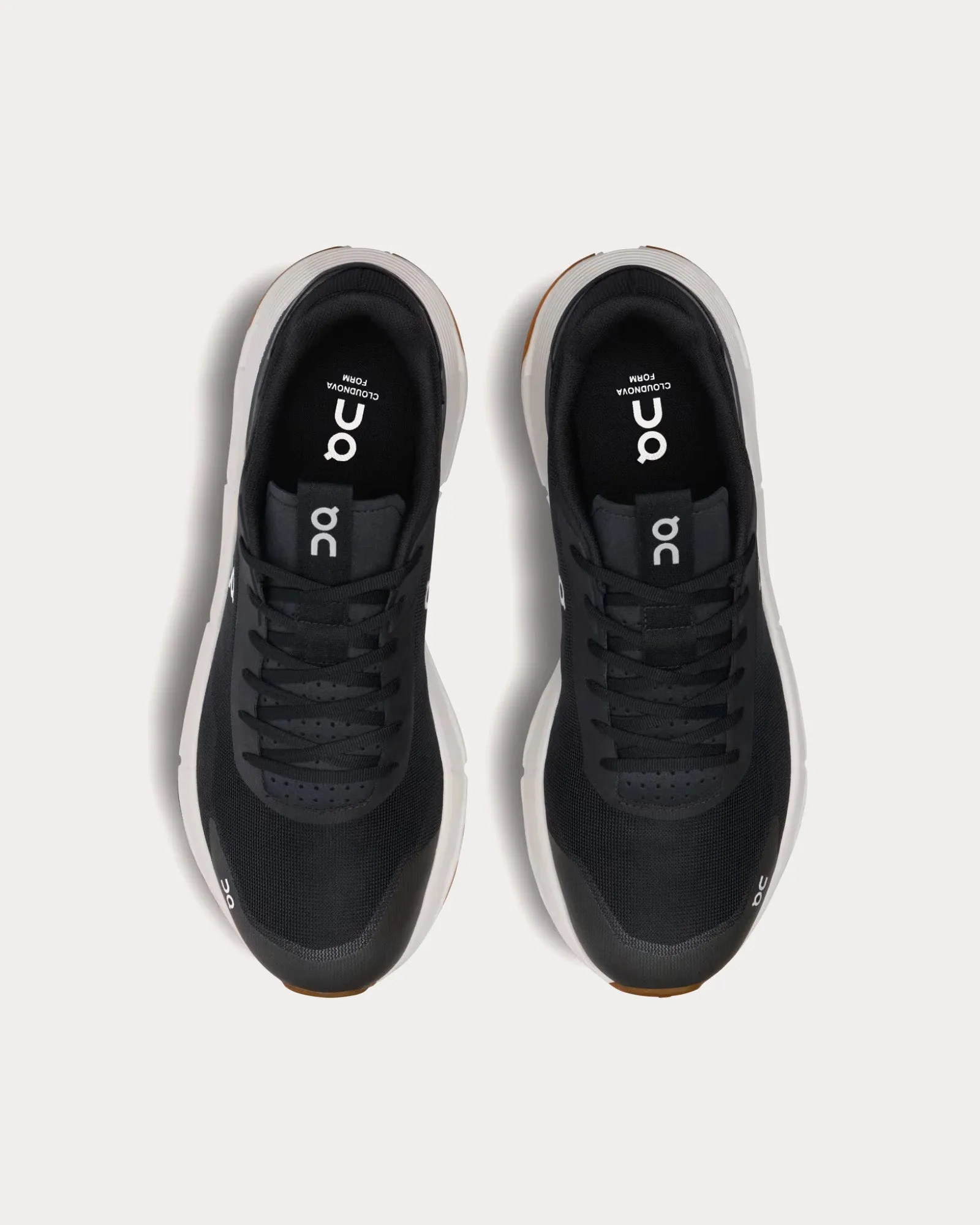 Cloudnova Form 2 Black / Ivory Running Shoes