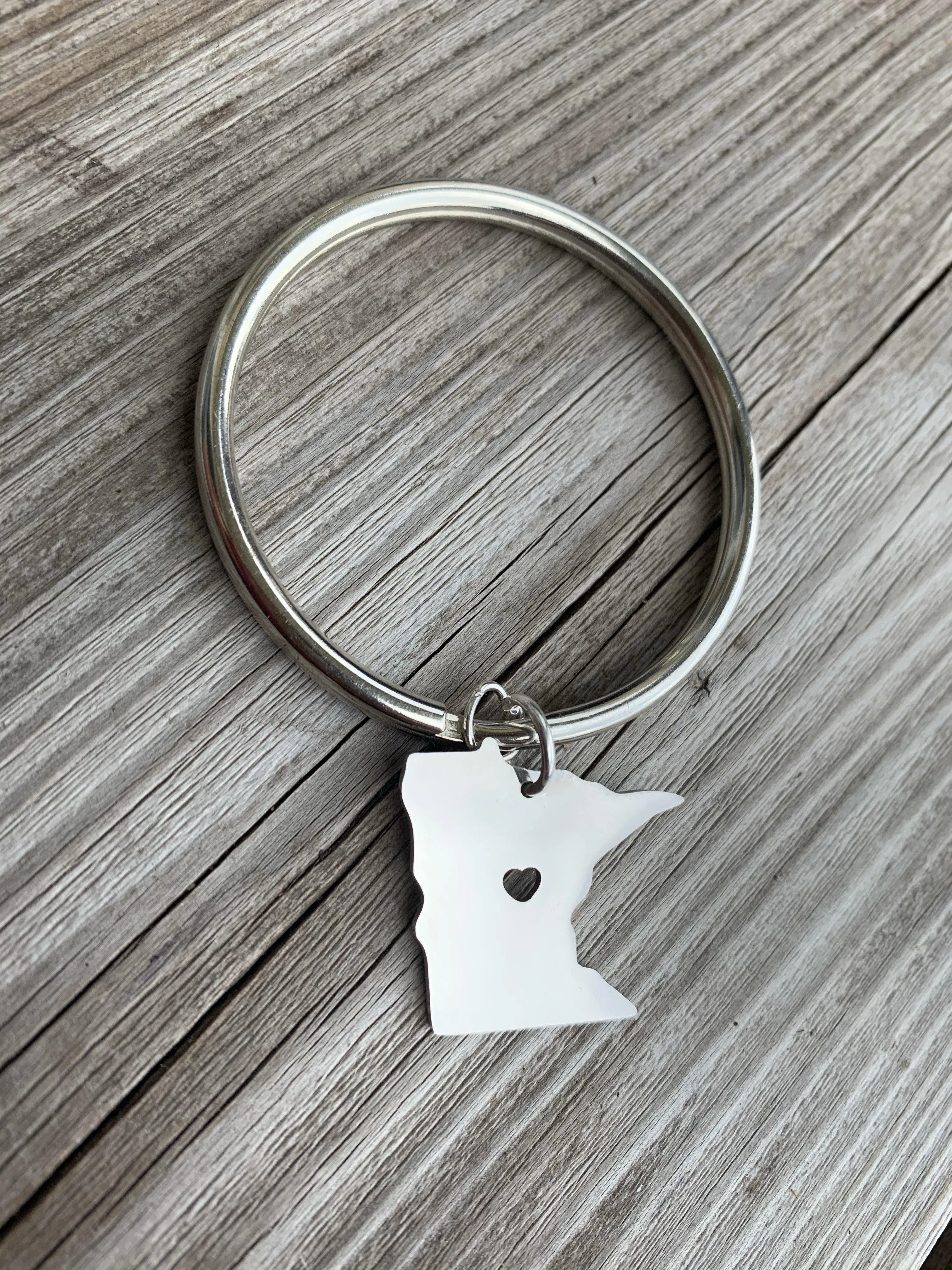 Keychains { Minnesota } Twins baseball. Vikings football. Wild hockey. Silver. MN.