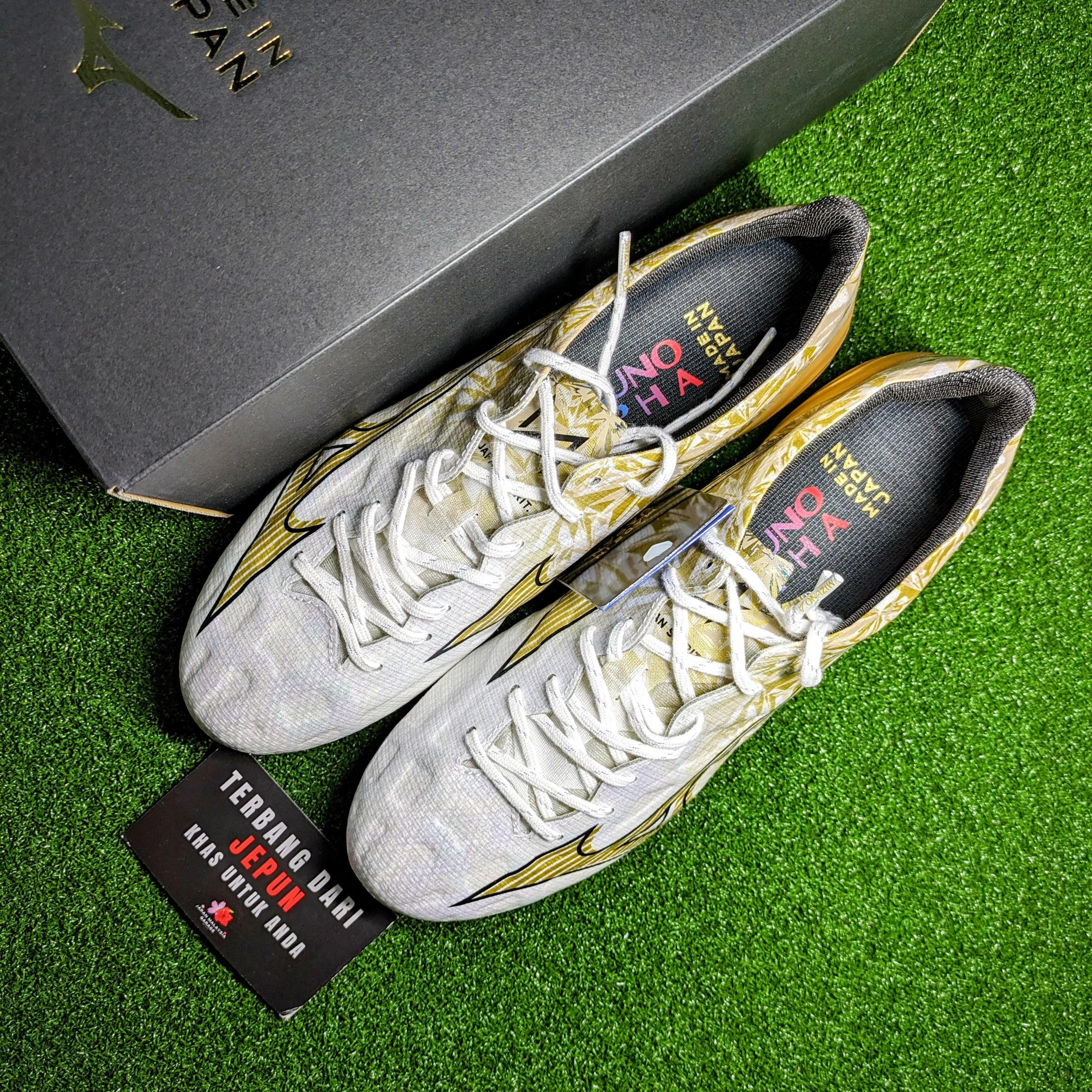 Mizuno Alpha Japan(Prism Gold)