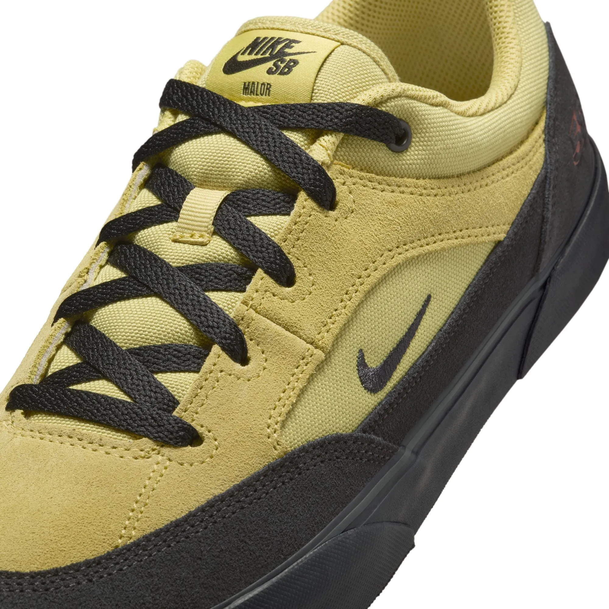 Nike SB - Malor TE in Buff Gold/Black/Cinnamon/Black