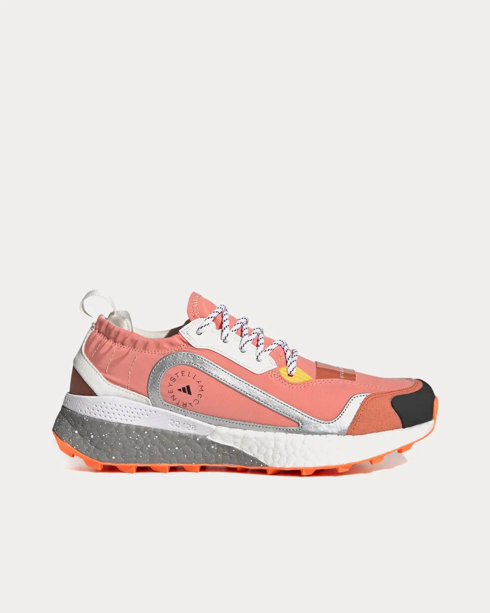 Outdoor Boost 2.0 COLD.RDY Dusted Clay / Cloud White / Signal Orange Running Shoes
